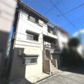 ガレージの広い家