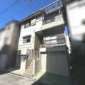 ガレージの広い家