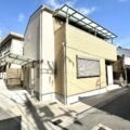 築10年の２階建の家